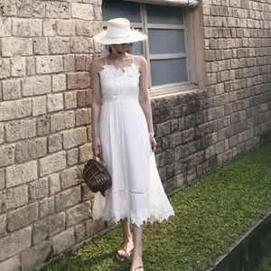 White floral maxi dress